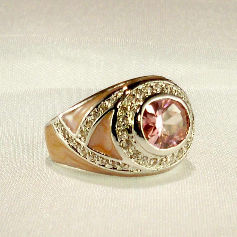 NEW Vintage Victoria Wieck Pink Cubic Zirconias Silver Ring